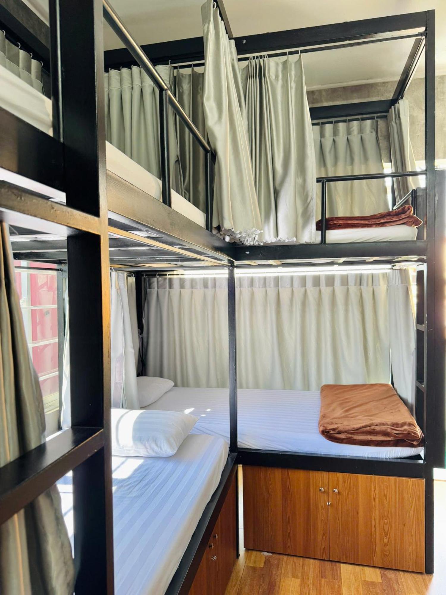 Amy Hostel Хуе Екстериор снимка