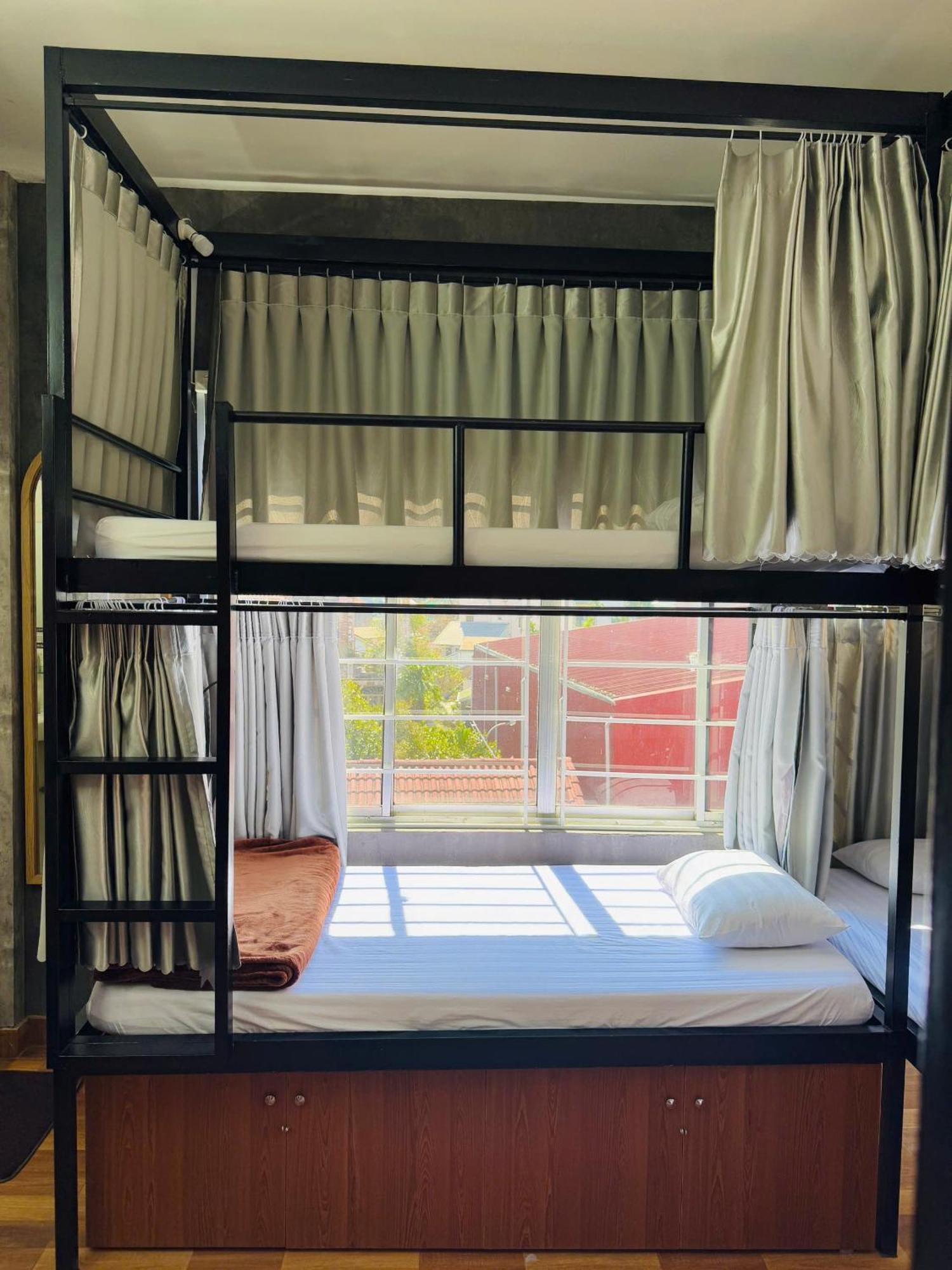 Amy Hostel Хуе Екстериор снимка